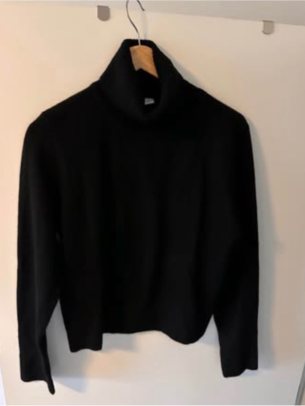 Twik Black Turtleneck Sweater L